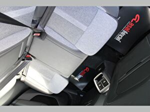 2025 Benzin Otomatik Skoda Octavia Siyah Asal