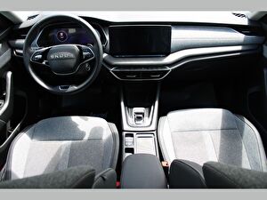 2025 Benzin Otomatik Skoda Octavia Siyah Asal