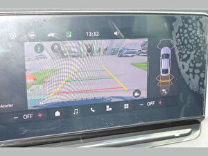 2025 Benzin Otomatik Skoda Octavia Siyah Asal
