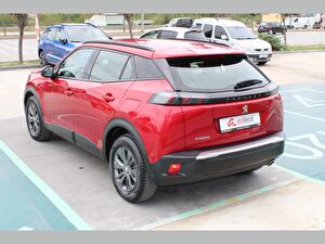 2021 Dizel Otomatik Peugeot 2008 Kırmızı Asal