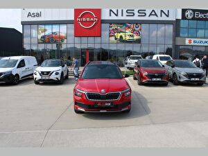 2023 Benzin Otomatik Skoda Kamiq Kırmızı Asal