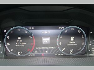 2023 Benzin Otomatik Skoda Kamiq Kırmızı Asal
