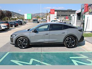 2024 Benzin Otomatik Peugeot 408 Gri Asal