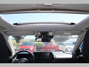 2024 Benzin Otomatik Hyundai Bayon Beyaz Asal