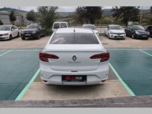 2022 Benzin Otomatik Renault Taliant Beyaz Asal