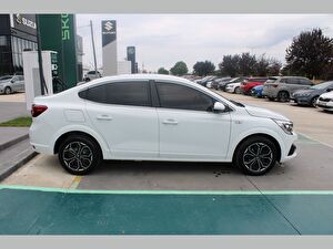 2022 Benzin Otomatik Renault Taliant Beyaz Asal