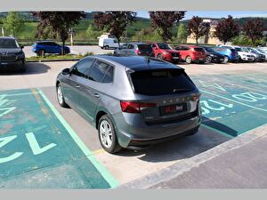 2024 Benzin Otomatik Skoda Fabia Gri Asal