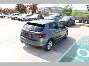 2024 Benzin Otomatik Skoda Fabia Gri Asal