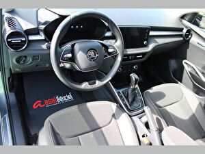 2024 Benzin Otomatik Skoda Fabia Gri Asal