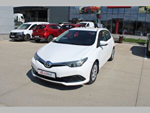 Toyota Auris Hatchback/5 Hatchback 1.33 Life