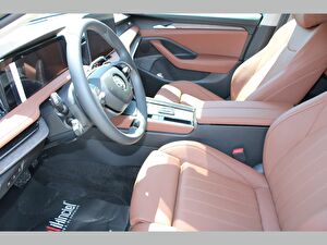 2024 MHEV Otomatik Skoda Superb Gri Asal