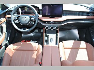 2024 MHEV Otomatik Skoda Superb Gri Asal