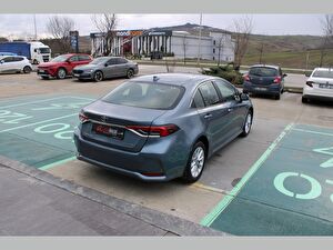 2021 Hybrid Otomatik Toyota Corolla Gri Asal