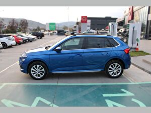 2022 Benzin Otomatik Skoda Kamiq Mavi Asal