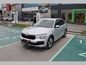 Skoda Kamiq SUV SUV 1.0 TSI Premium DSG