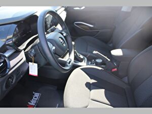 2024 Benzin Otomatik Skoda Fabia Beyaz Asal