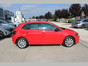 2018 Benzin Otomatik Volkswagen Polo Kırmızı Asal