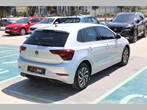 2022 Benzin Otomatik Volkswagen Polo Gri Asal