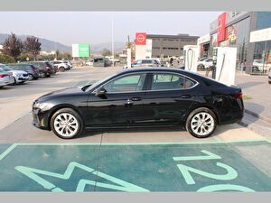 2025 MHEV Otomatik Skoda Superb Siyah Asal