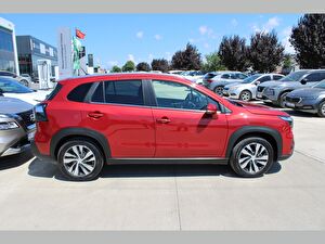 2024 MHEV Otomatik Suzuki S-Cross Kırmızı Asal