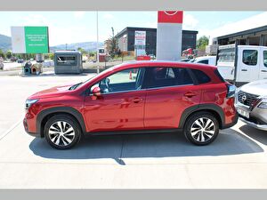 2024 MHEV Otomatik Suzuki S-Cross Kırmızı Asal