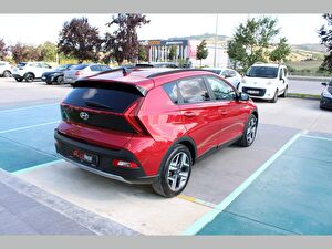 2024 Benzin Otomatik Hyundai Bayon Kırmızı Asal