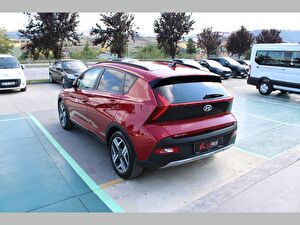 2024 Benzin Otomatik Hyundai Bayon Kırmızı Asal