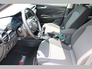 2023 Benzin Manuel Skoda Fabia Mavi Asal