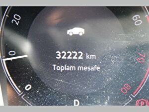 2025 Benzin Otomatik Skoda Superb Mavi Asal