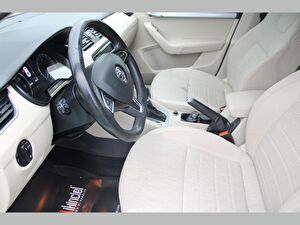 2016 Benzin Otomatik Skoda Octavia Beyaz Asal