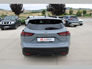 2023 Hybrid Otomatik Nissan Qashqai Gri Asal