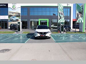 2023 Hybrid Otomatik Nissan Qashqai Beyaz Asal