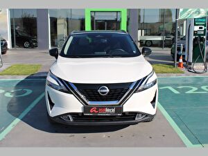 2023 Hybrid Otomatik Nissan Qashqai Beyaz Asal