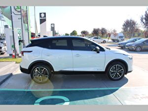2023 Hybrid Otomatik Nissan Qashqai Beyaz Asal