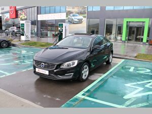 Volvo S60 Sedan Sedan 1.5 T3 Advance Geartronic