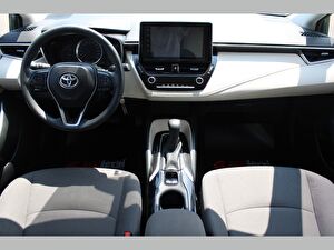 2021 Benzin Otomatik Toyota Corolla Beyaz Asal