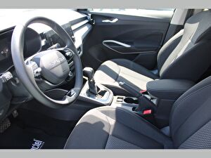 2025 Benzin Otomatik Skoda Fabia Beyaz Asal