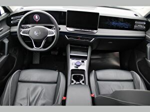 2025 MHEV Otomatik Volkswagen Tiguan Yeşil Asal