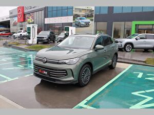 Volkswagen Tiguan SUV SUV 1.5 eTSI ACT Elegance DSG