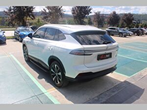 2024 Benzin Otomatik MG EHS Beyaz Asal