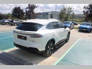 2024 Benzin Otomatik MG EHS Beyaz Asal