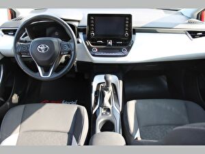 2021 Benzin Otomatik Toyota Corolla Kırmızı Asal