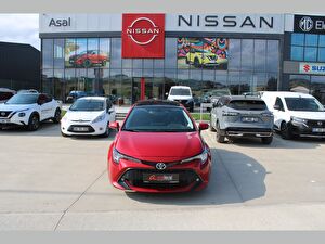 2021 Benzin Otomatik Toyota Corolla Kırmızı Asal