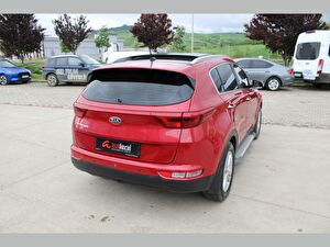 2017 Benzin Otomatik Kia Sportage Kırmızı Asal