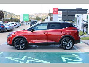 2024 Hybrid Otomatik Nissan Qashqai Kırmızı Asal