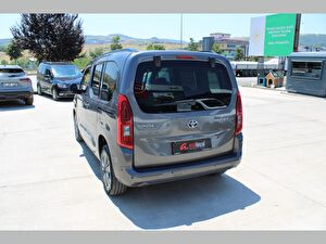 2023 Dizel Otomatik Toyota Proace City Gri Asal