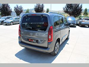 2023 Dizel Otomatik Toyota Proace City Gri Asal