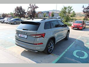 2023 Benzin Otomatik Skoda Kodiaq Gri Asal