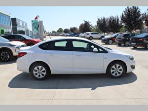 2018 Benzin + LPG Manuel Opel Astra Beyaz Asal