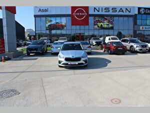 2024 Benzin Otomatik Skoda Scala Gri Asal